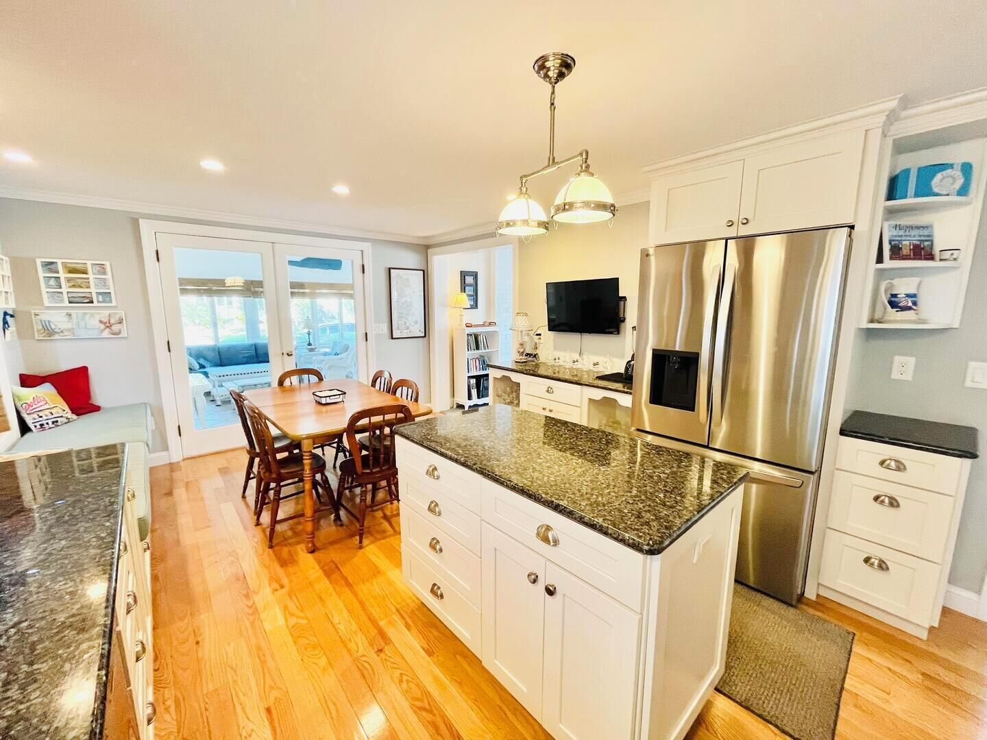 House, Multiple Beds, Patio, Garden View | Private kitchen | Coffee/tea maker