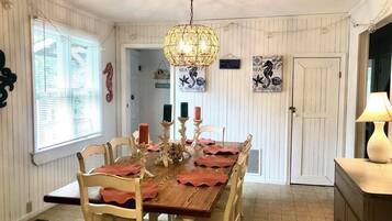 Cottage, Multiple Beds, Patio, Garden View | 6 bedrooms, individually decorated, individually furnished