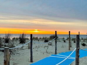 Beach nearby - NEW Castle Street 120 (Rehoboth Beach)