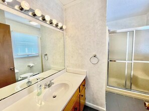 Hus, flere senger, adgang til basseng, bassengutsikt | Bad