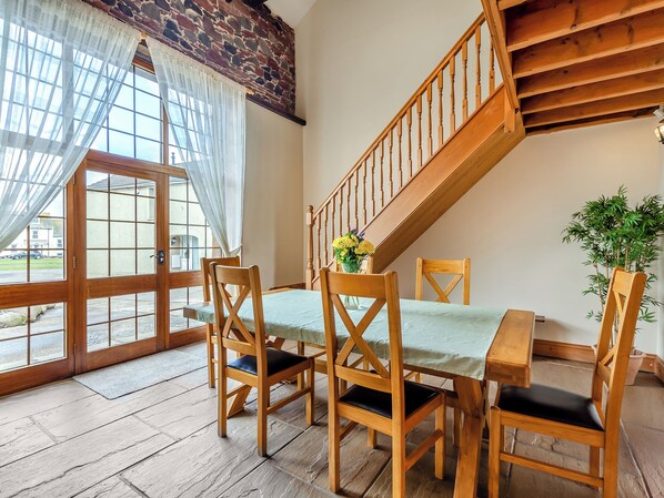 Unclassified image, 1 of 20, button