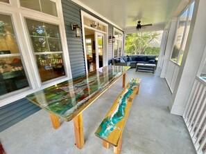 ハウス ベッド (複数台) バルコニー ガーデンビュー | 内装