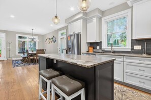 House, Multiple Beds, Balcony, Garden View | Private kitchen | Coffee/tea maker - Laurel Street 114 (Rehoboth Beach)
