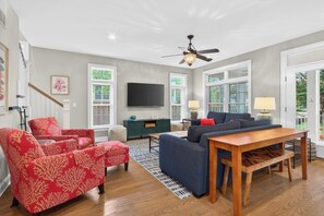House, Multiple Beds, Balcony, Garden View | Living area - Laurel Street 114 (Rehoboth Beach)