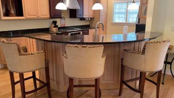 House, Multiple Beds, Balcony, Garden View | Private kitchen | Coffee/tea maker