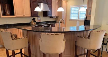 Philadelphia Street 118e