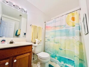 Appartamento, letti multipli, balcone, vista giardino | Bagno