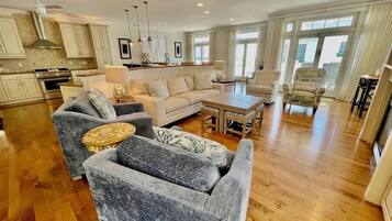 House, Multiple Beds, Balcony, Ocean View | Living area | Fireplace