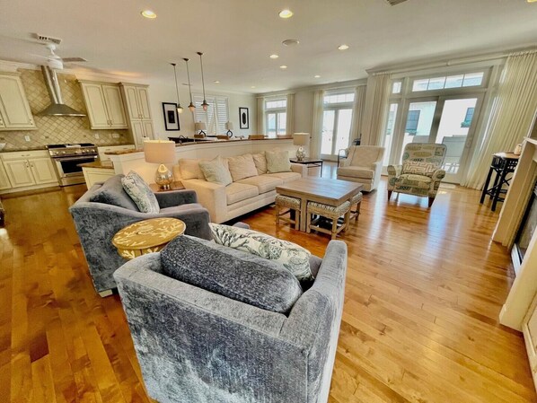 House, Multiple Beds, Balcony, Ocean View | Living area | Fireplace