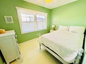 Cottage, Multiple Beds, Patio, Garden View | 3 bedrooms, individually decorated, individually furnished - Daisey Road 20630 (Rehoboth Beach)