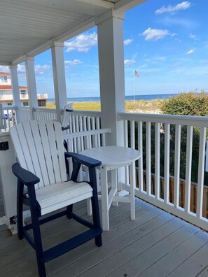 Residenza, letti multipli, balcone, vista oceano | Vista dalla camera