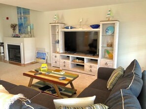 コンドミニアム ベッド (複数台) バルコニー ガーデンビュー | リビング エリア