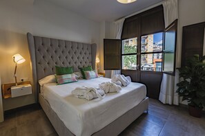 Deluxe Double Room, City View - Apartamentos El Marqués (Málaga)