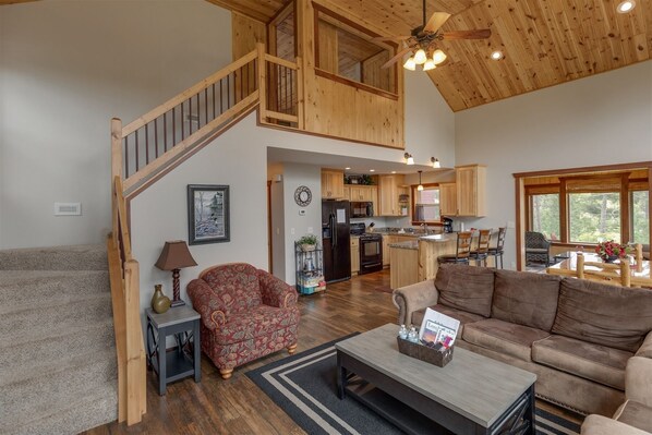 TV, fireplace - Cabin 107 - Pet Friendly/ Closed Loft / Modern, Clean, Comfortable (Walker)