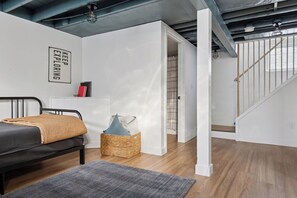 3 Schlafzimmer, BĂŒgeleisen/BĂŒgelbrett, Reisekinderbett, WLAN