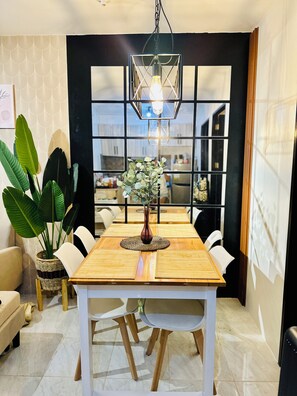 Dining - Happy Nest @ La Bella (Mandaue City)