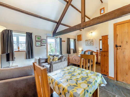 Eight Byre - UK48913
