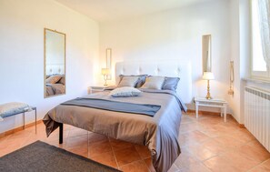 2 Schlafzimmer, Bügeleisen/Bügelbrett, Reisekinderbett, kostenloses WLAN