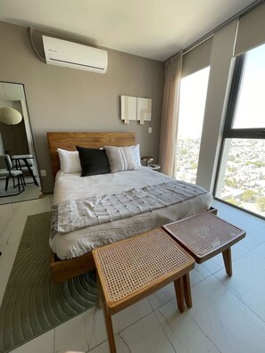 1 chambre, fer et planche à repasser, Wi-Fi, draps fournis