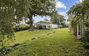 Property grounds - 2 bedroom gorgeous apartment in Gransee (Gransee)