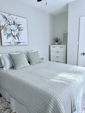 2 habitaciones, tabla de planchar con plancha y wifi gratis 