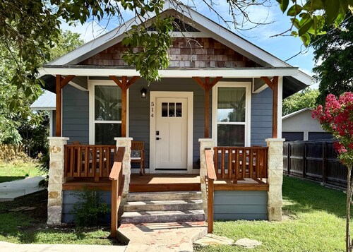 Our cozy cottage is just a few blocks to downtown Boerne!