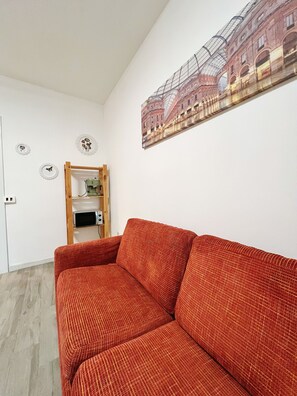 Living area - Niguarda Care Stay, 100 meters from the entrance of Niguarda Hospital (Milano)