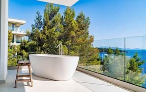 Property grounds - Gorgeous home in Prizba, Blato (Prizba, Blato)