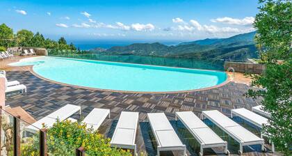 Superbe maison Ă Magliolo avec sauna