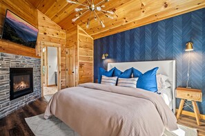 2 makuuhuonetta, silitysrauta/-lauta, vauvan matkasänky, ilmainen Wi-Fi