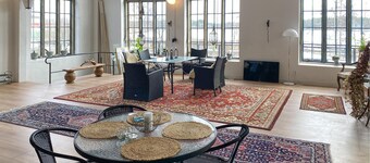 Gorgeous home in Blankahom with WiFi