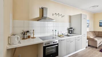 Kühlschrank, Herdplatte, Geschirrspüler