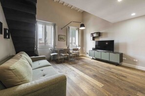 Living area - Alfani Modern Loft by MMega (Firenze)