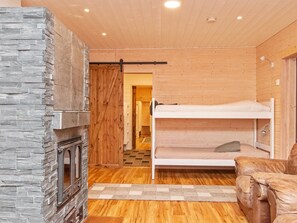 4 bedrooms, Internet