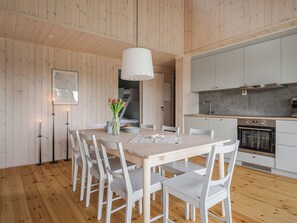 Dining - Renstråket 2003 by Interhome (Tännäskröket)