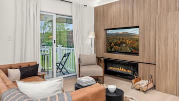 Télévision, cheminée