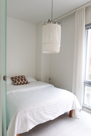 2 slaapkamers, een strijkplank/strijkijzer, wifi, beddengoed