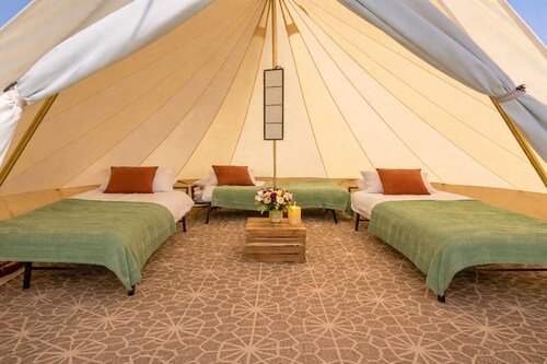 Edinburgh Festival Glamping - Royal Retreat
