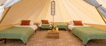 Edinburgh Festival Glamping - Royal Retreat