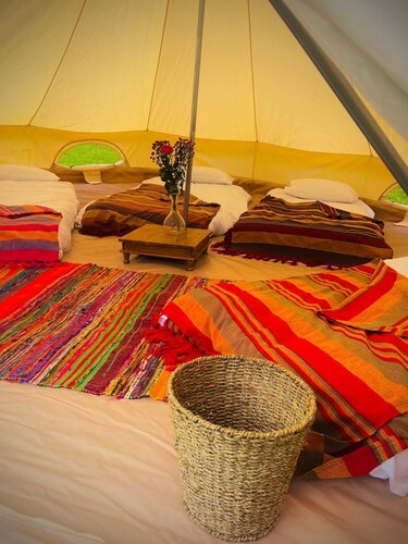 Edinburgh Festival Glamping - Royal Retreat