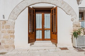 Exterior detail - Apartment 'Velella Home' with Wi-Fi and Air Conditioning (Castellammare Del Golfo)