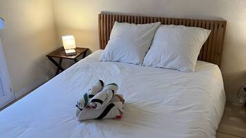 2 habitaciones, tabla de planchar con plancha y wifi gratis