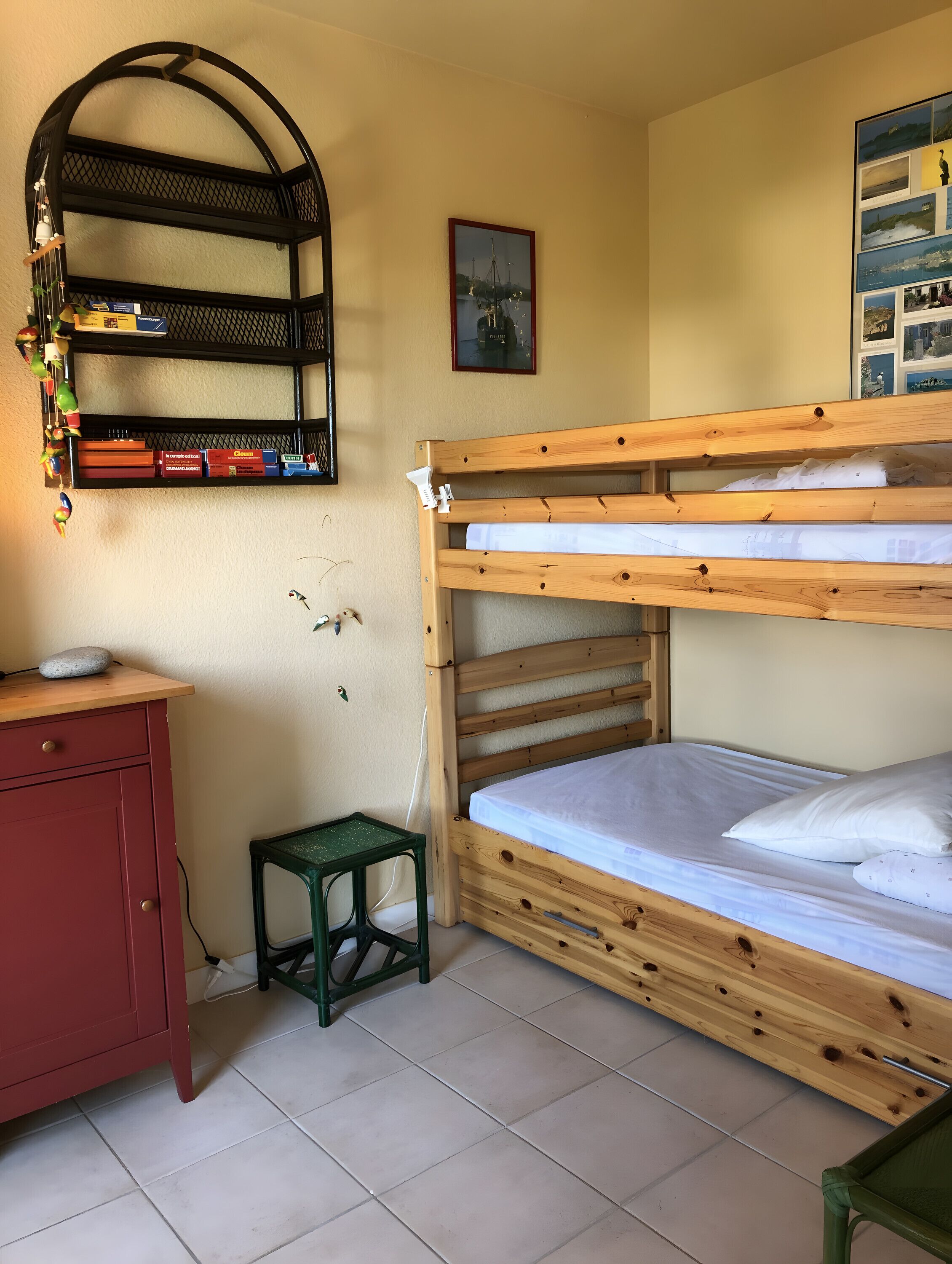 2 chambres, fer et planche à repasser, Wi-Fi gratuit, draps fournis