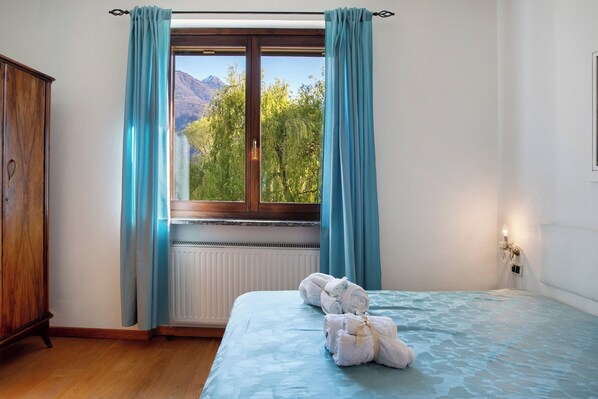 3 bedrooms, free WiFi, bed sheets