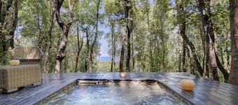 Villa 'Relais Il Termine' with Sea View, Wi-Fi and Air Conditioning