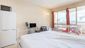 1 Schlafzimmer, BĂŒgeleisen/BĂŒgelbrett, kostenloses WLAN