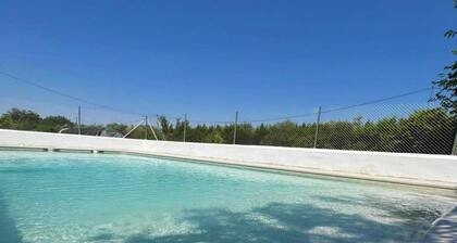 Casa rural 'Villa Ilusion' con piscina privada, terraza privada y Wi-Fi