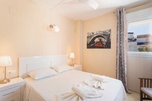 2 slaapkamers, gratis wifi, beddengoed