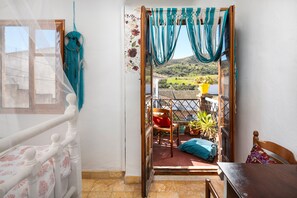 4 soverom, strykejern/-brett, wi-fi (inkludert) og sengetøy