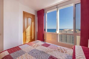 3 quartos, Wi-Fi de cortesia, roupa de cama